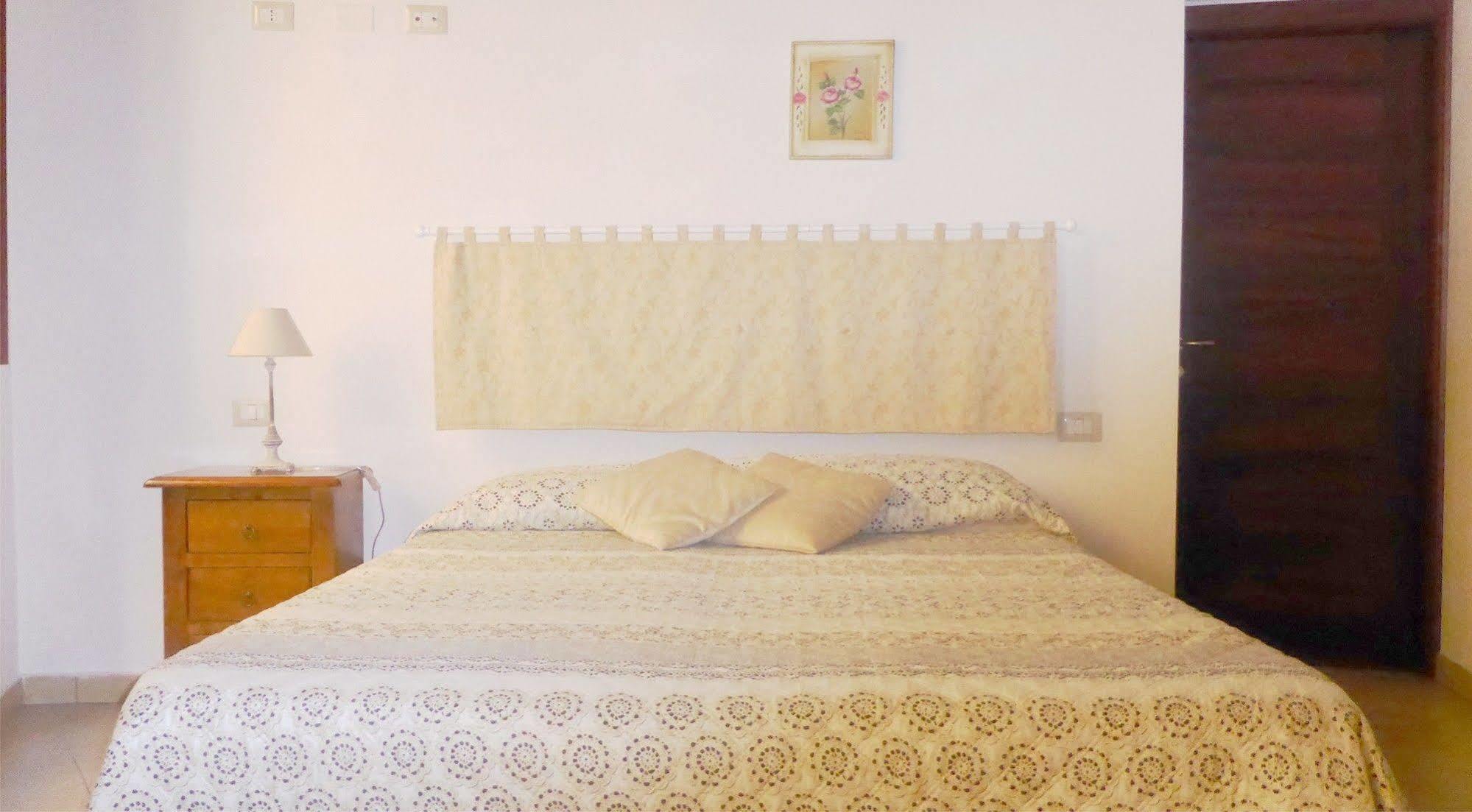 Caralis Holiday Κάλιαρι Εξωτερικό φωτογραφία